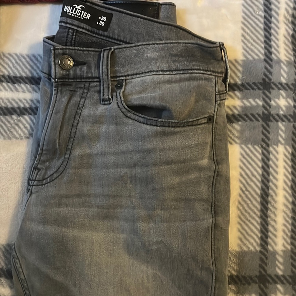 Dark washed men Hollister jeans